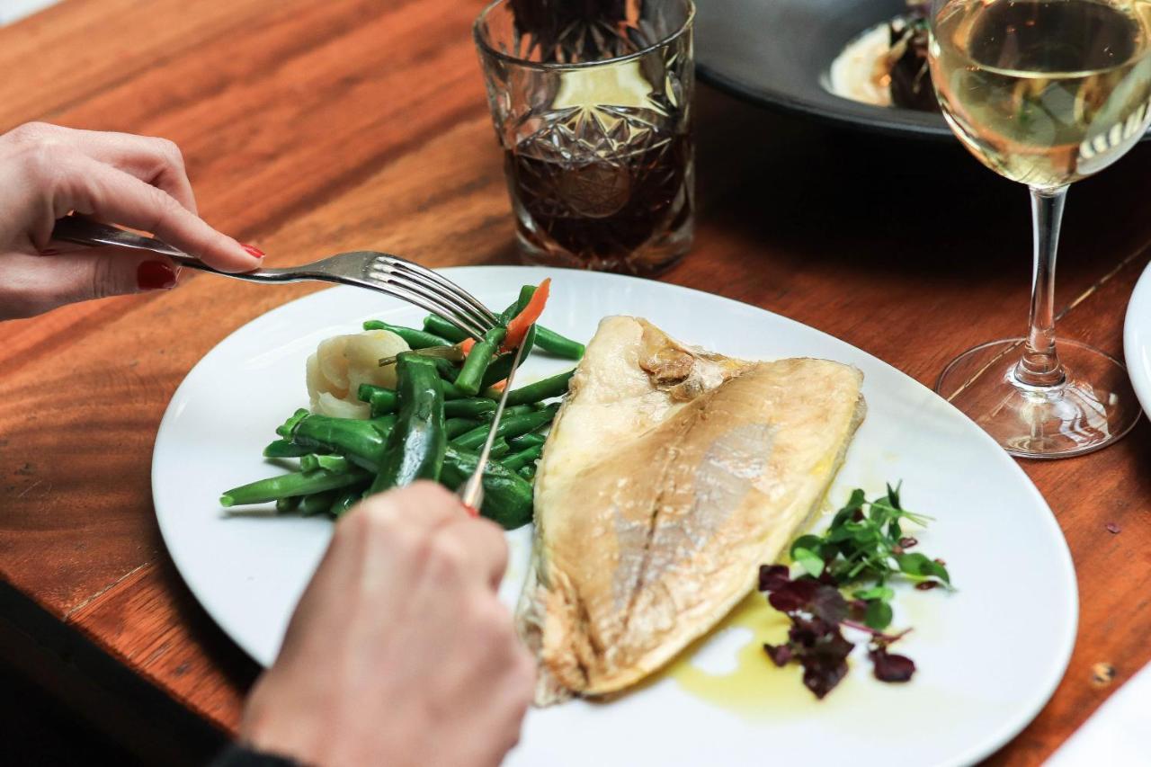 Hotel & Restaurant Marina פלאמוס מראה חיצוני תמונה