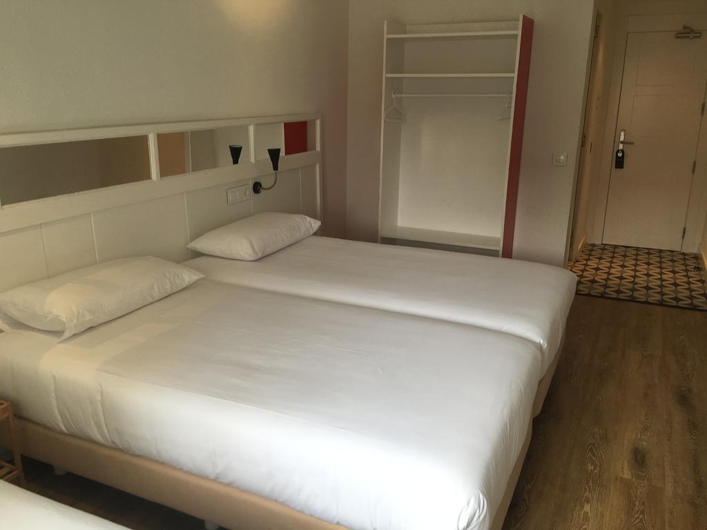 Hotel & Restaurant Marina פלאמוס מראה חיצוני תמונה